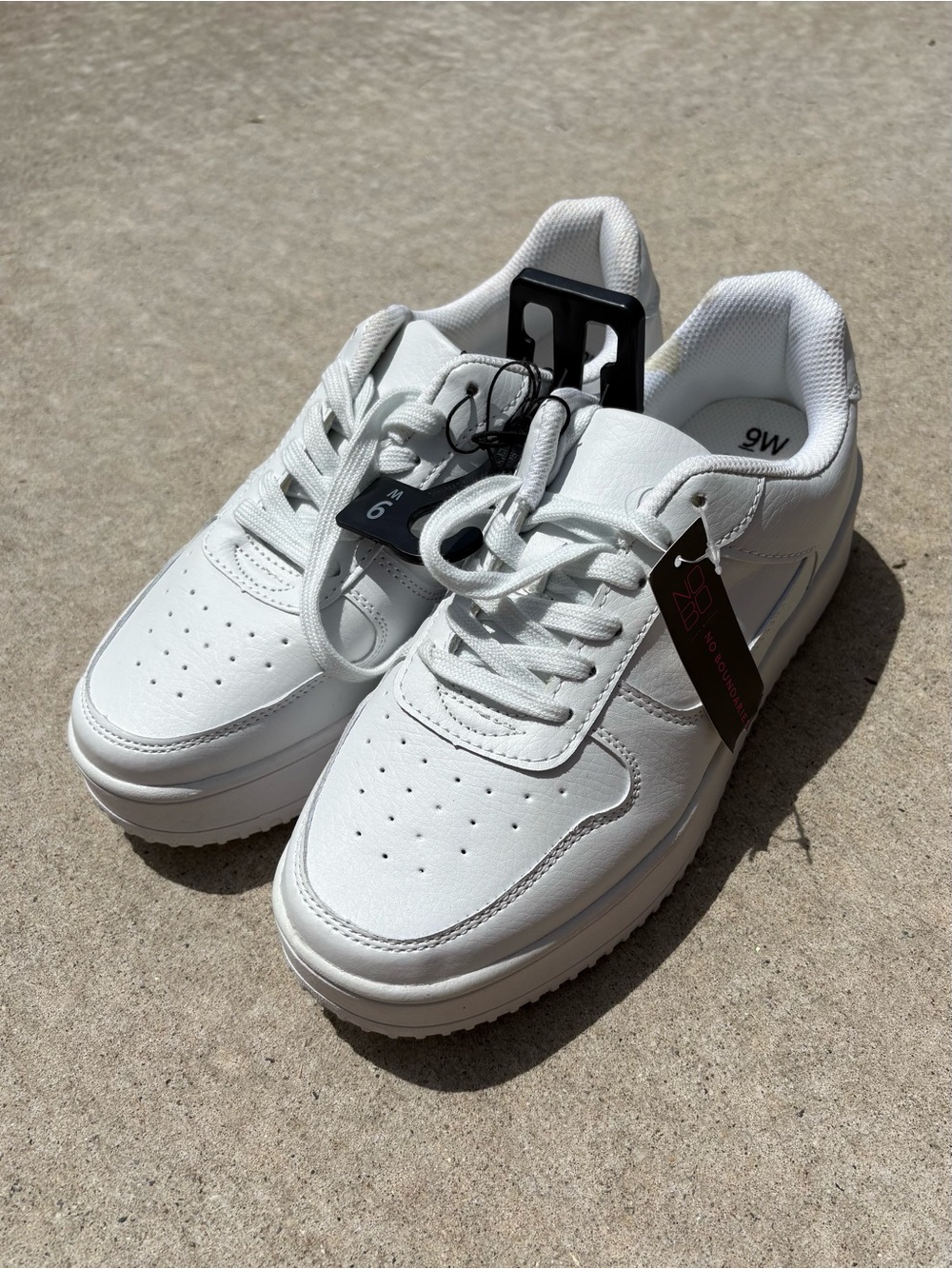NWT No Boundaries White Platform Sneakers | Size 9W Wide | Memory Foam